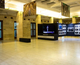 Social (travertine) hall on the ground floor of the building